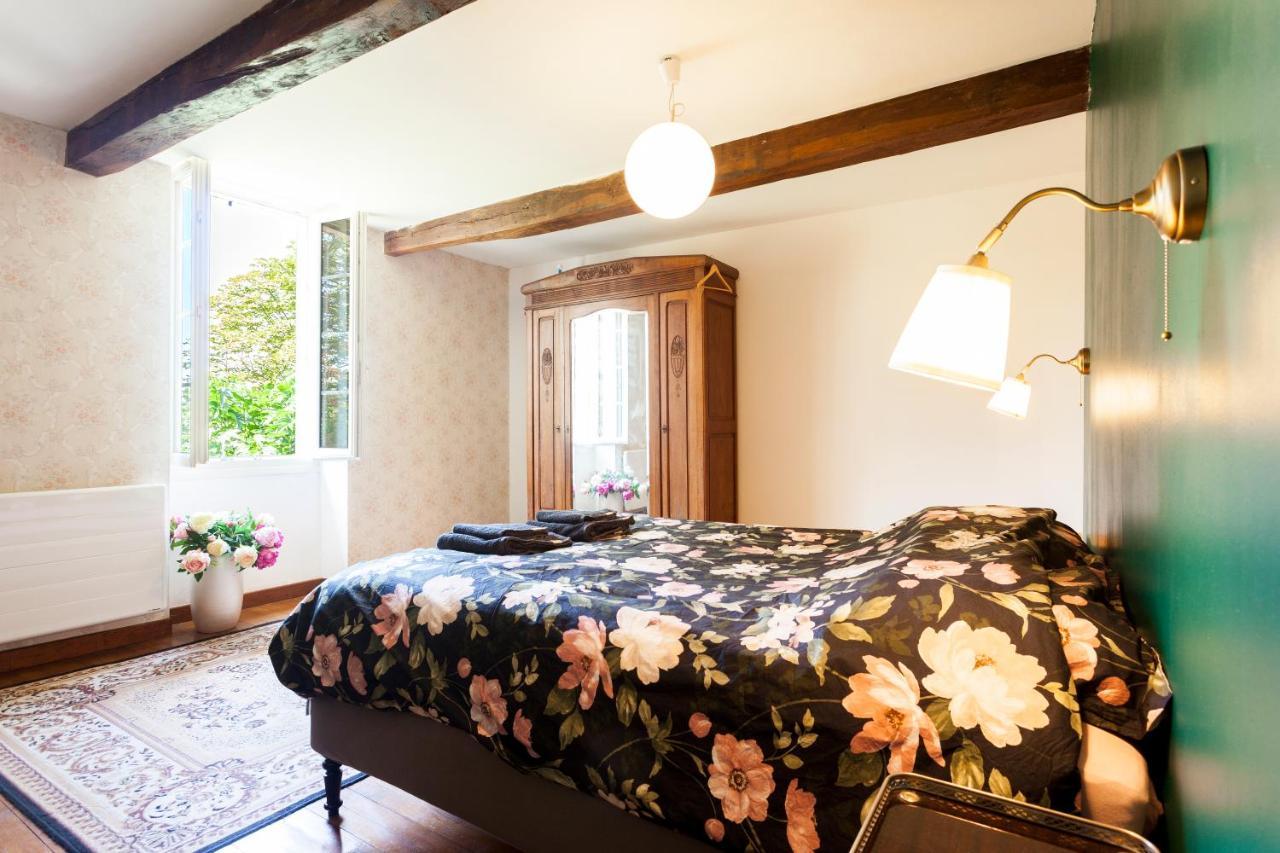 B&B Aux Petits Lardons Trie-sur-Baise Exterior photo